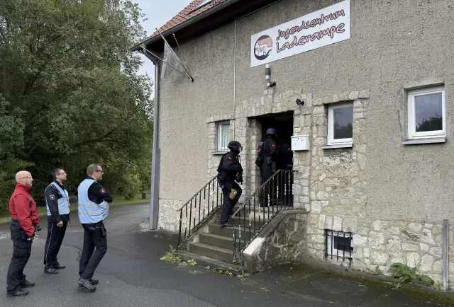 In Sibesse übte die Polizei Hildesheim heute verschiedene Einsatzlagen.