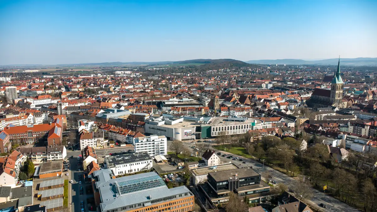 Im Smart City Index ist die Stadt auf Platz 60 gestiegen. Bei digitalen Verkehrsangeboten liegt sie allerdings nur auf Rang 73 von 83 Städten.