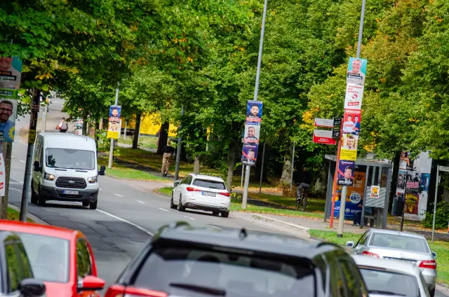 Wahlplakate überall in Hildesheim, doch was kostet der Wahlkampf?
