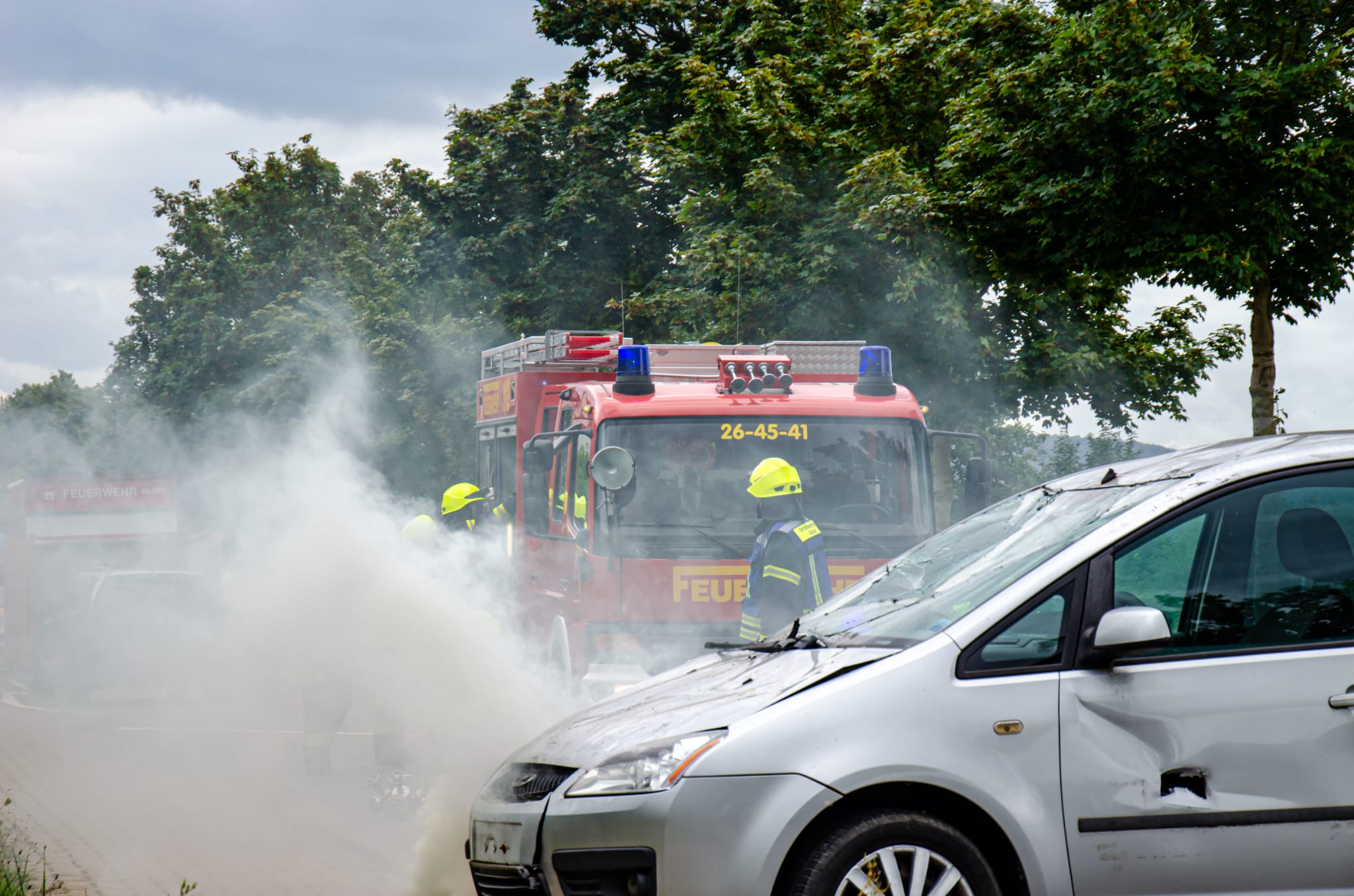 Erste Blaulichtmeile in Alfeld lockt zahlreiche Besucher an