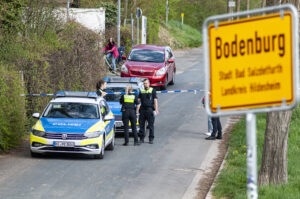 Zwei Verletzte in Bodenburg – Polizei fahndet nach flüchtigen Tätern