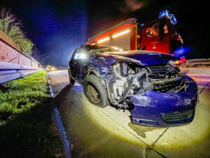 Reifenplatzer auf der A7 – Schwerer Unfall bei Sarstedt